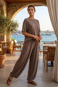 Paçası Lastikli Şalvar Pantolon