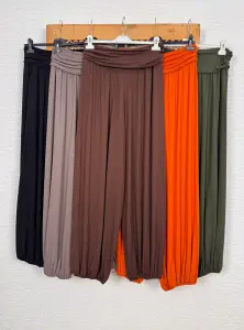 Paçası Lastikli Şalvar Pantolon