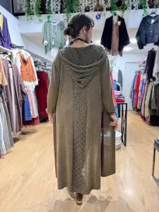 Kapüşonlu Uzun Hırka