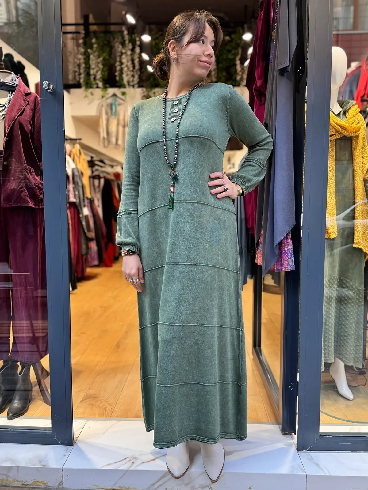 Yuvarlak Yaka Pamuk Elbise