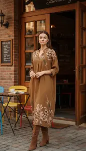 İtalyan Kadife Çiçekli Elbise