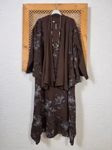 İtalyan Keten Desenli Ceketli Takım