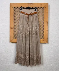 İtalyan Nakışlı Pamuk Etek